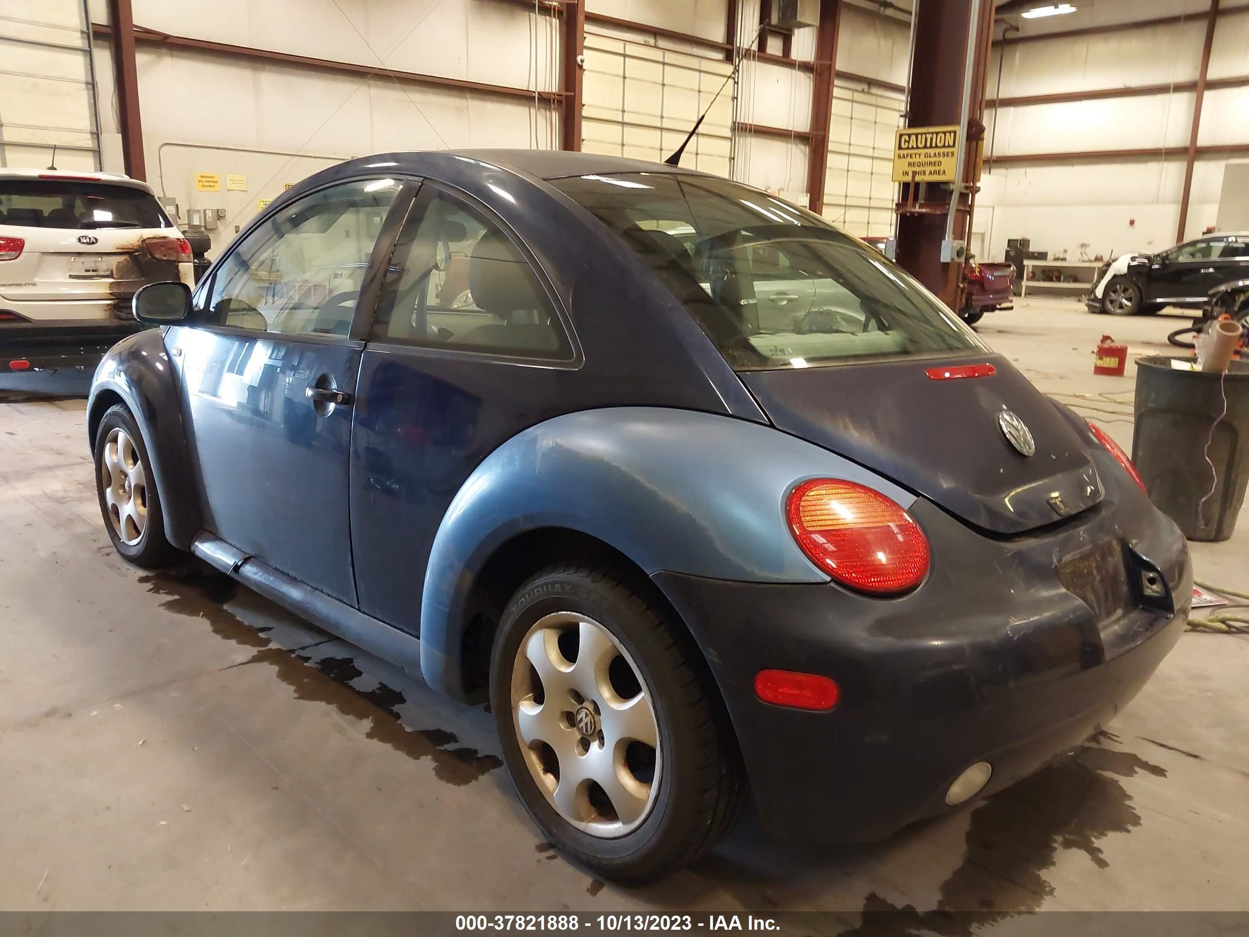 Photo 2 VIN: 3VWCP21C82M412712 - VOLKSWAGEN BEETLE 