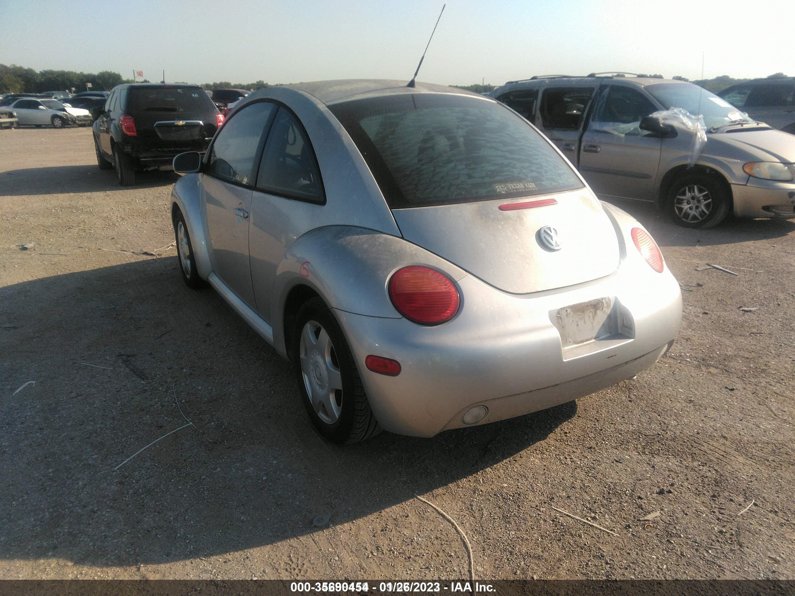 Photo 2 VIN: 3VWCP21C91M465465 - VOLKSWAGEN BEETLE 