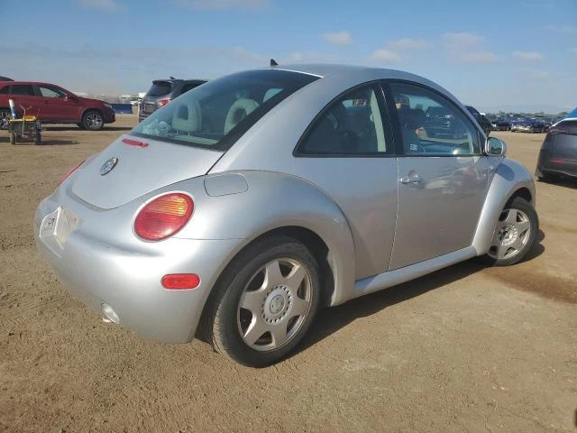 Photo 2 VIN: 3VWCS21C01M408926 - VOLKSWAGEN NEW BEETLE 