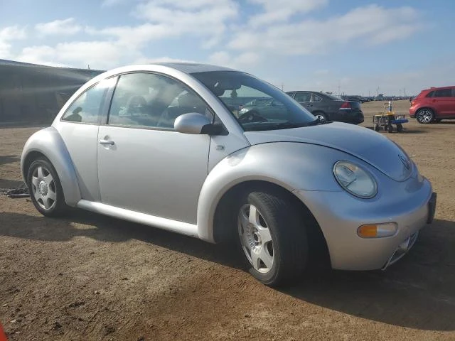 Photo 3 VIN: 3VWCS21C01M408926 - VOLKSWAGEN NEW BEETLE 