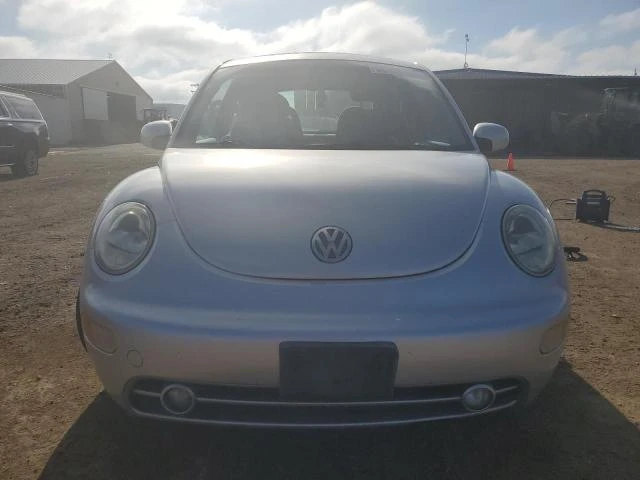 Photo 4 VIN: 3VWCS21C01M408926 - VOLKSWAGEN NEW BEETLE 