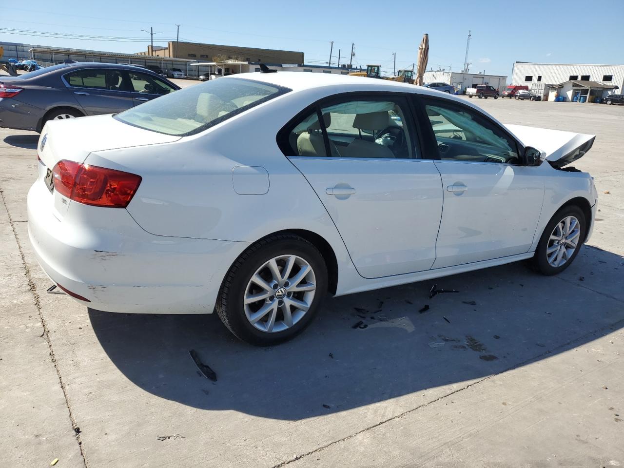 Photo 2 VIN: 3VWD07AJ0EM308529 - VOLKSWAGEN JETTA 