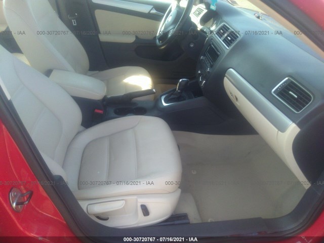 Photo 4 VIN: 3VWD07AJ1EM290767 - VOLKSWAGEN JETTA SEDAN 