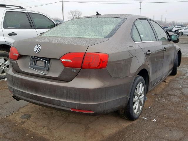 Photo 3 VIN: 3VWD07AJ1EM328322 - VOLKSWAGEN JETTA 