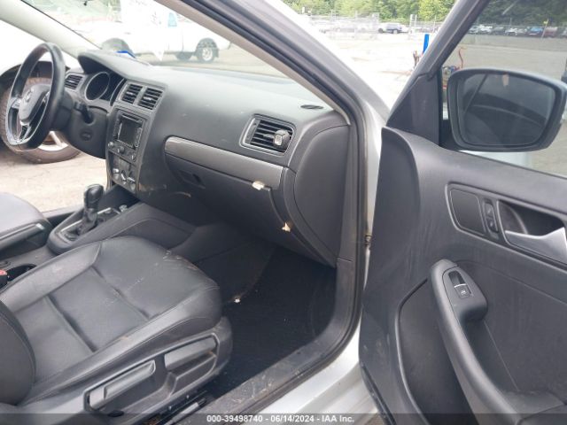 Photo 4 VIN: 3VWD07AJ1FM229937 - VOLKSWAGEN JETTA 