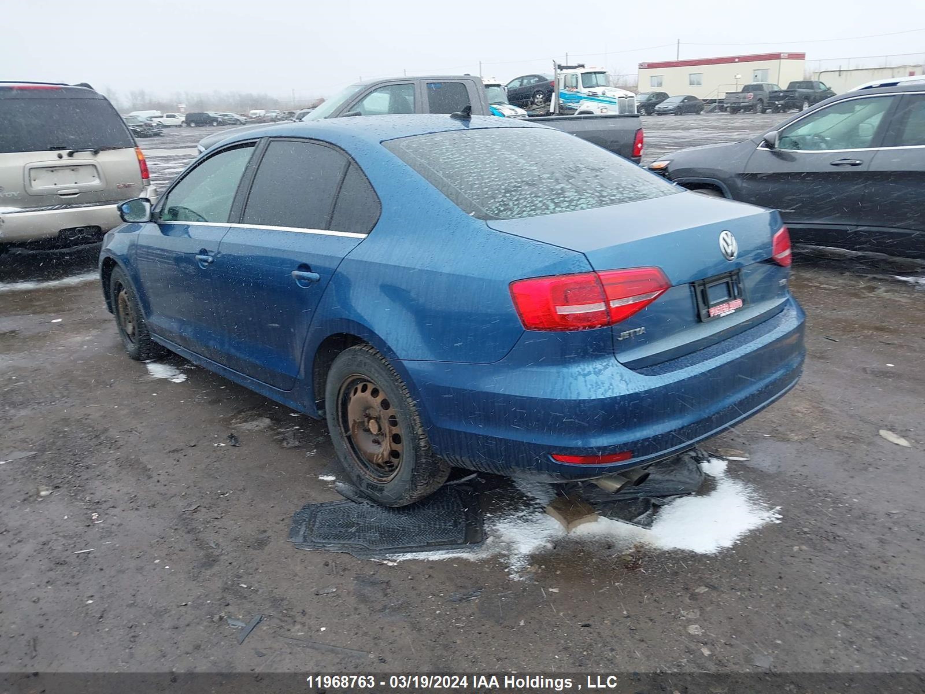 Photo 2 VIN: 3VWD07AJ1FM349690 - VOLKSWAGEN JETTA 