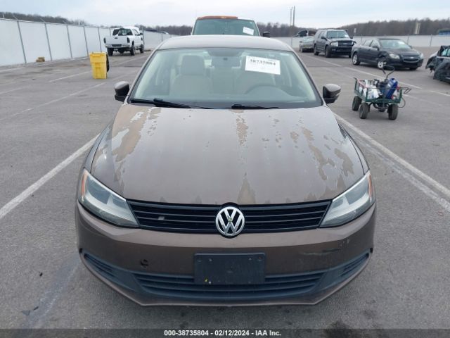 Photo 5 VIN: 3VWD07AJ2EM241352 - VOLKSWAGEN JETTA 