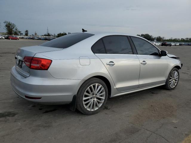 Photo 2 VIN: 3VWD07AJ2FM232278 - VOLKSWAGEN JETTA SE 