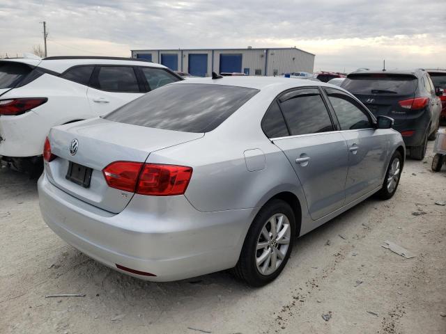 Photo 2 VIN: 3VWD07AJ3EM396394 - VOLKSWAGEN JETTA SE 