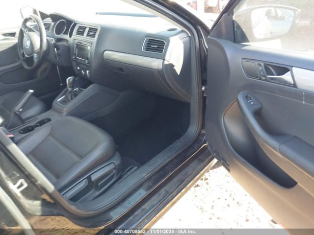 Photo 4 VIN: 3VWD07AJ3FM307442 - VOLKSWAGEN JETTA 