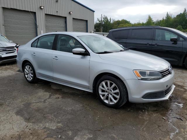 Photo 3 VIN: 3VWD07AJ4EM247198 - VOLKSWAGEN JETTA SE 