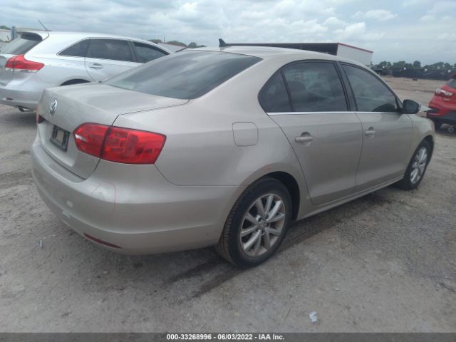 Photo 3 VIN: 3VWD07AJ4EM317413 - VOLKSWAGEN JETTA SEDAN 