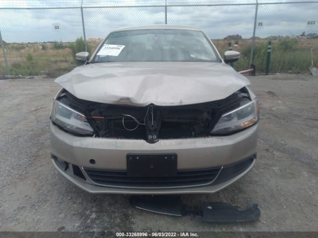 Photo 5 VIN: 3VWD07AJ4EM317413 - VOLKSWAGEN JETTA SEDAN 