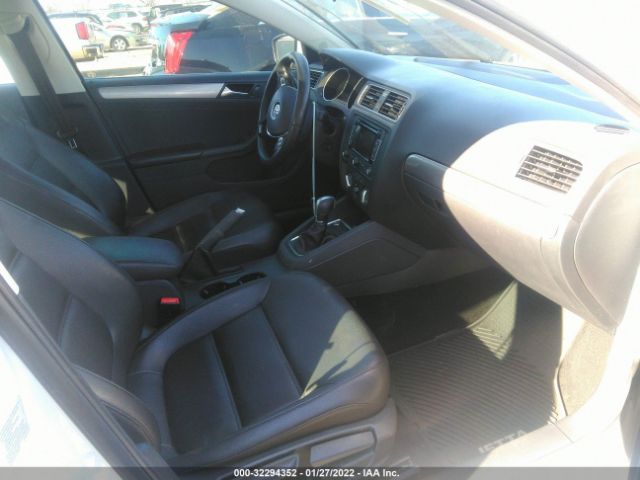 Photo 4 VIN: 3VWD07AJ4FM285760 - VOLKSWAGEN JETTA SEDAN 