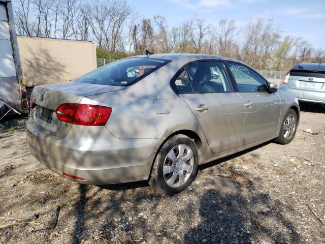 Photo 3 VIN: 3VWD07AJ5EM272935 - VOLKSWAGEN JETTA SEDAN 