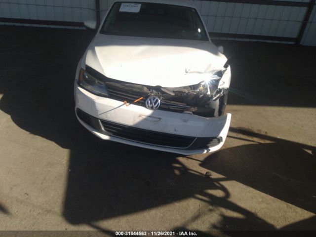 Photo 5 VIN: 3VWD07AJ6EM380674 - VOLKSWAGEN JETTA SEDAN 