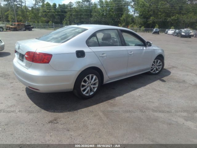 Photo 3 VIN: 3VWD07AJ8EM238827 - VOLKSWAGEN JETTA SEDAN 