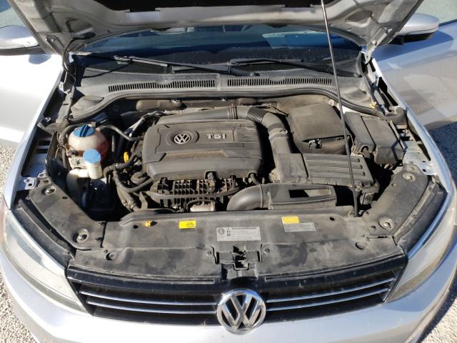 Photo 6 VIN: 3VWD07AJ8EM267731 - VOLKSWAGEN JETTA SE 