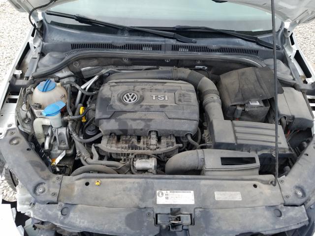 Photo 6 VIN: 3VWD07AJ8EM281256 - VOLKSWAGEN JETTA SE 