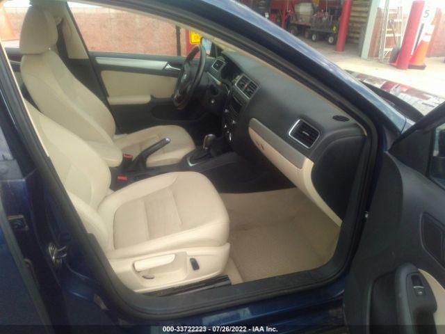 Photo 4 VIN: 3VWD07AJ8EM360734 - VOLKSWAGEN JETTA SEDAN 