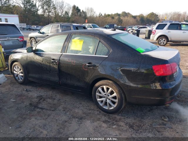 Photo 2 VIN: 3VWD07AJ8EM393121 - VOLKSWAGEN JETTA 