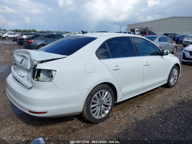 Photo 3 VIN: 3VWD07AJ8FM295871 - VOLKSWAGEN JETTA 