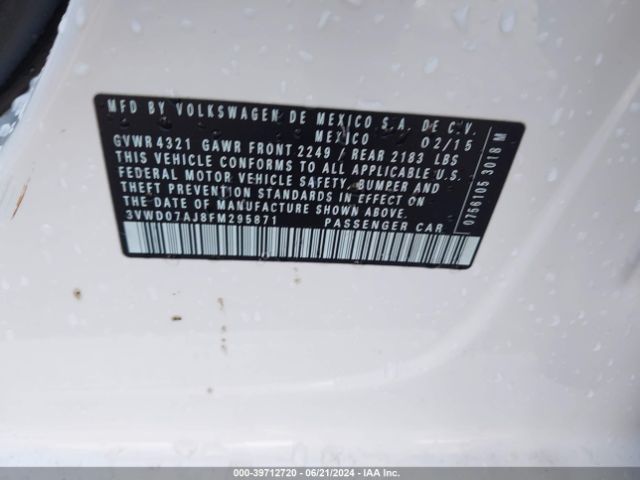 Photo 8 VIN: 3VWD07AJ8FM295871 - VOLKSWAGEN JETTA 