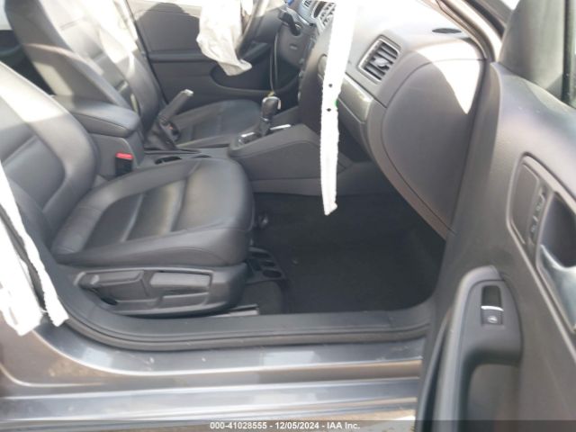 Photo 4 VIN: 3VWD07AJ9FM306554 - VOLKSWAGEN JETTA 