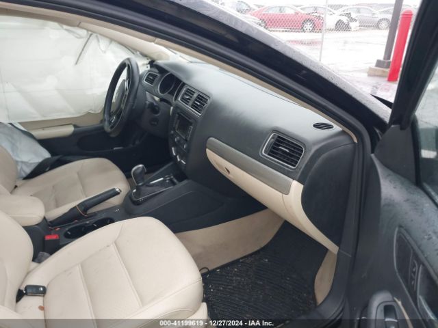 Photo 4 VIN: 3VWD07AJ9FM307302 - VOLKSWAGEN JETTA 