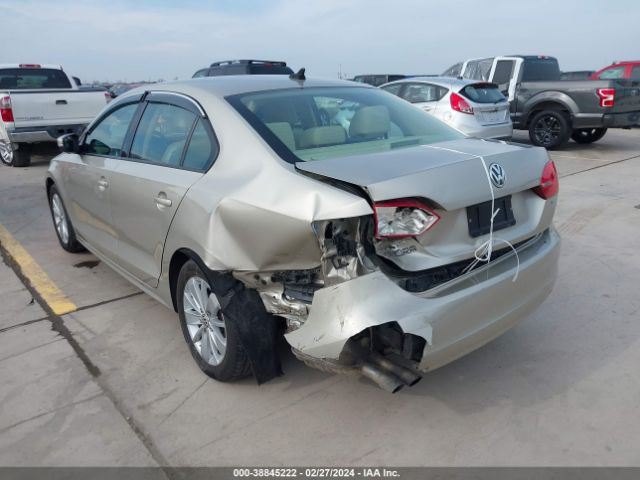 Photo 2 VIN: 3VWD07AJXEM259467 - VOLKSWAGEN JETTA 