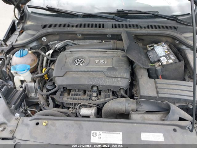 Photo 9 VIN: 3VWD07AJXEM352487 - VOLKSWAGEN JETTA 