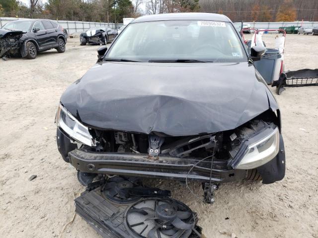 Photo 4 VIN: 3VWD07AJXEM380869 - VOLKSWAGEN JETTA SE 