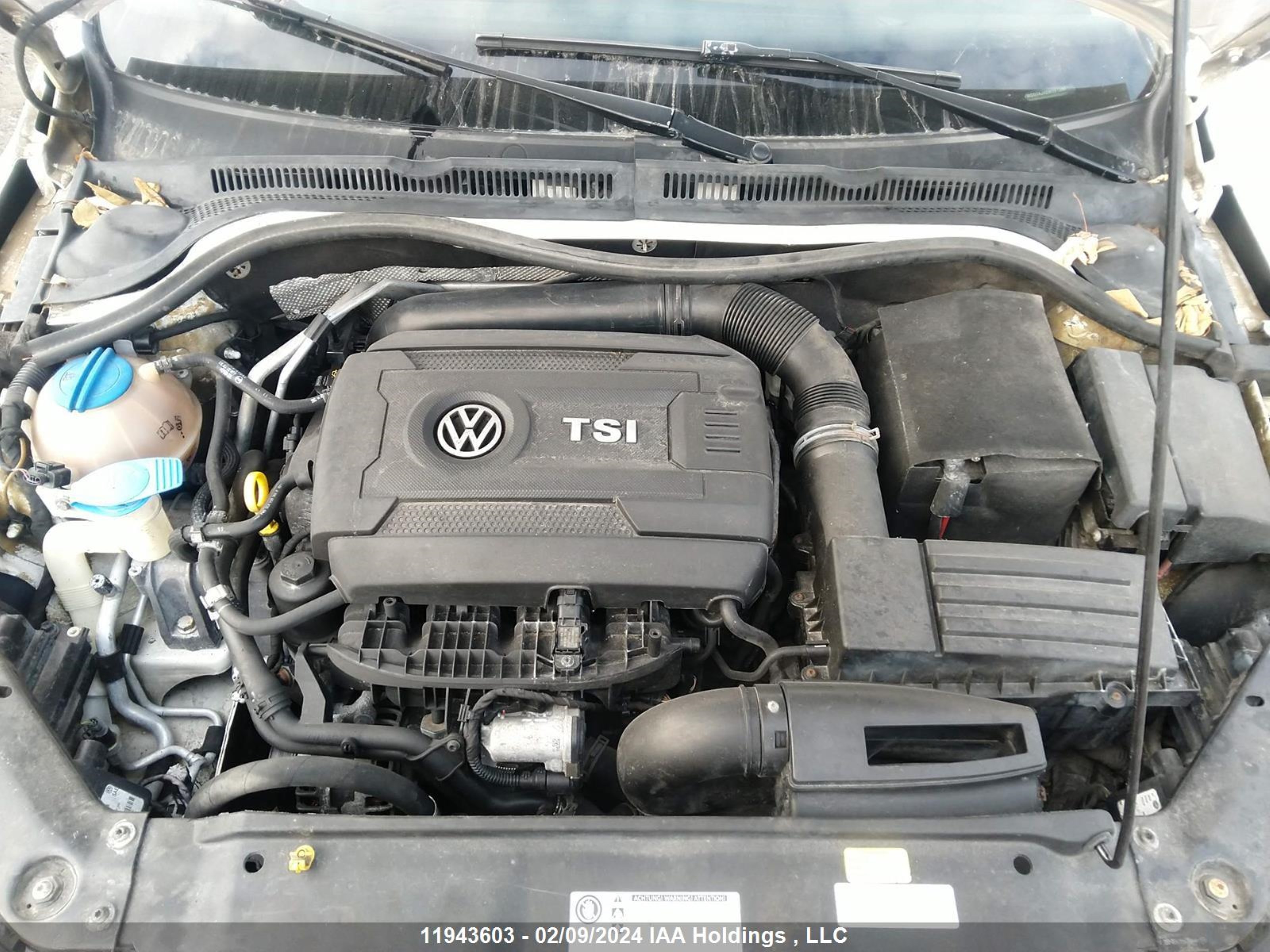 Photo 9 VIN: 3VWD07AJXEM391290 - VOLKSWAGEN JETTA 