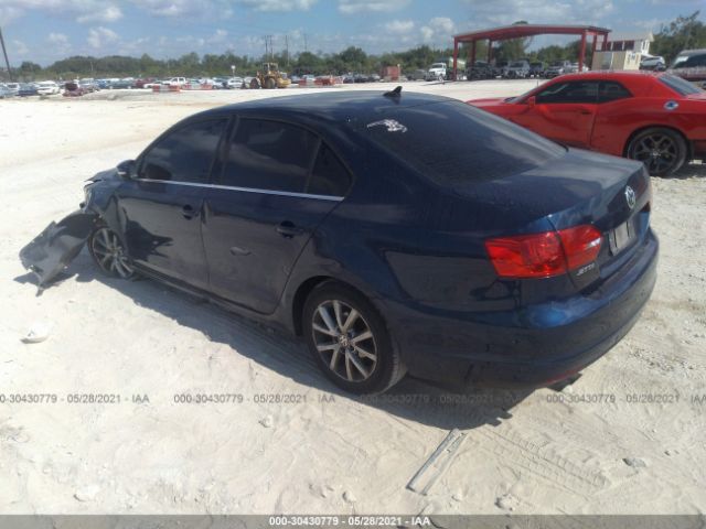 Photo 2 VIN: 3VWD07AJXEM432503 - VOLKSWAGEN JETTA SEDAN 