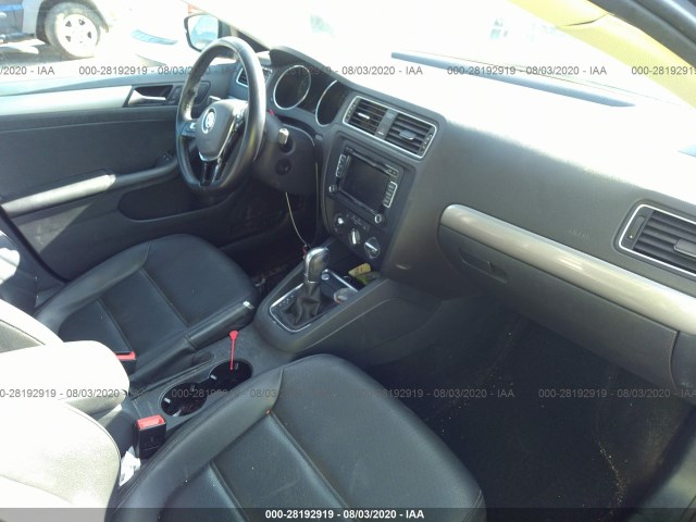 Photo 4 VIN: 3VWD07AJXFM339594 - VOLKSWAGEN JETTA SEDAN 