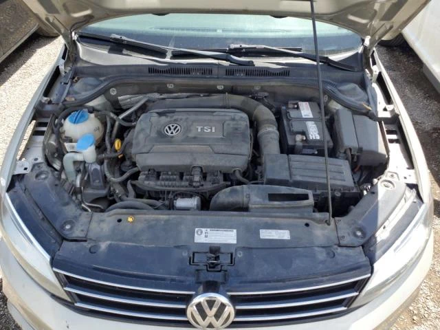 Photo 10 VIN: 3VWD07AJXFM410583 - VOLKSWAGEN JETTA SE 