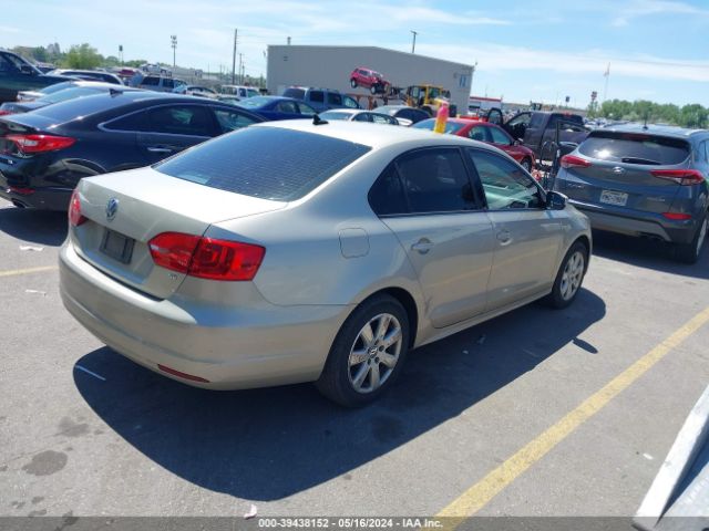 Photo 3 VIN: 3VWD17AJ0EM243503 - VOLKSWAGEN JETTA 