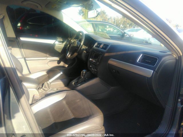 Photo 4 VIN: 3VWD17AJ0EM355914 - VOLKSWAGEN JETTA SEDAN 