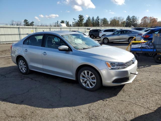 Photo 3 VIN: 3VWD17AJ0EM374396 - VOLKSWAGEN JETTA SE 