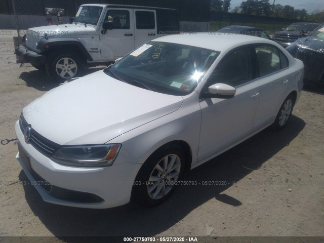 Photo 1 VIN: 3VWD17AJ0EM375810 - VOLKSWAGEN JETTA SEDAN 