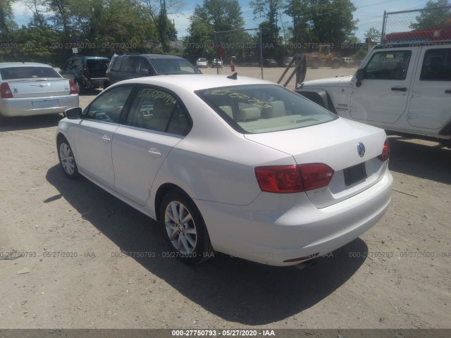 Photo 2 VIN: 3VWD17AJ0EM375810 - VOLKSWAGEN JETTA SEDAN 