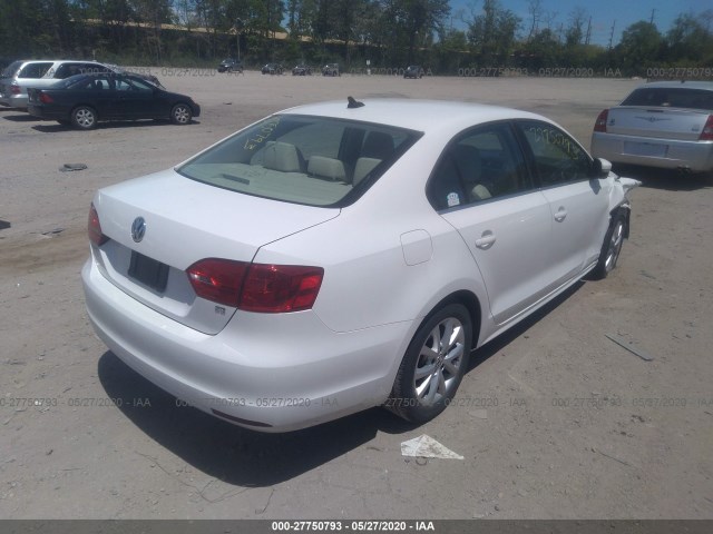 Photo 3 VIN: 3VWD17AJ0EM375810 - VOLKSWAGEN JETTA SEDAN 