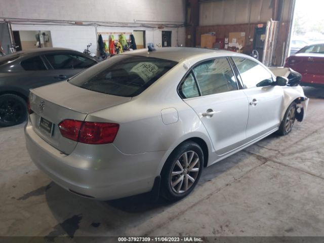 Photo 3 VIN: 3VWD17AJ0EM401516 - VOLKSWAGEN JETTA 