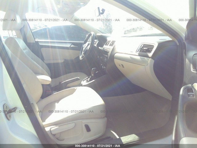 Photo 4 VIN: 3VWD17AJ0EM422740 - VOLKSWAGEN JETTA SEDAN 