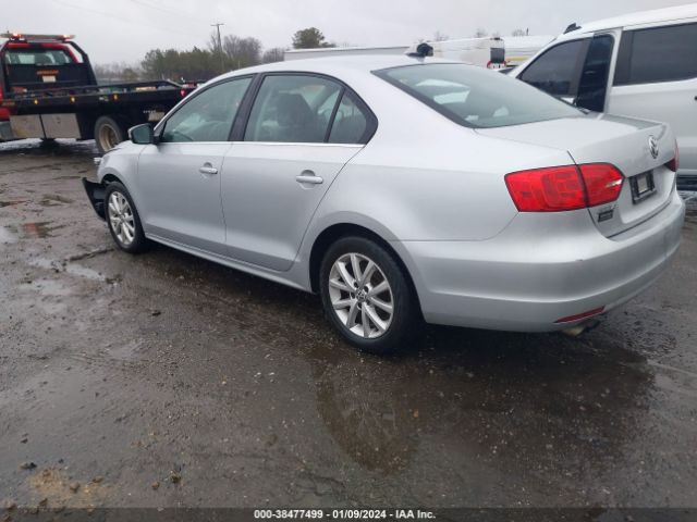 Photo 2 VIN: 3VWD17AJ0EM442129 - VOLKSWAGEN JETTA 