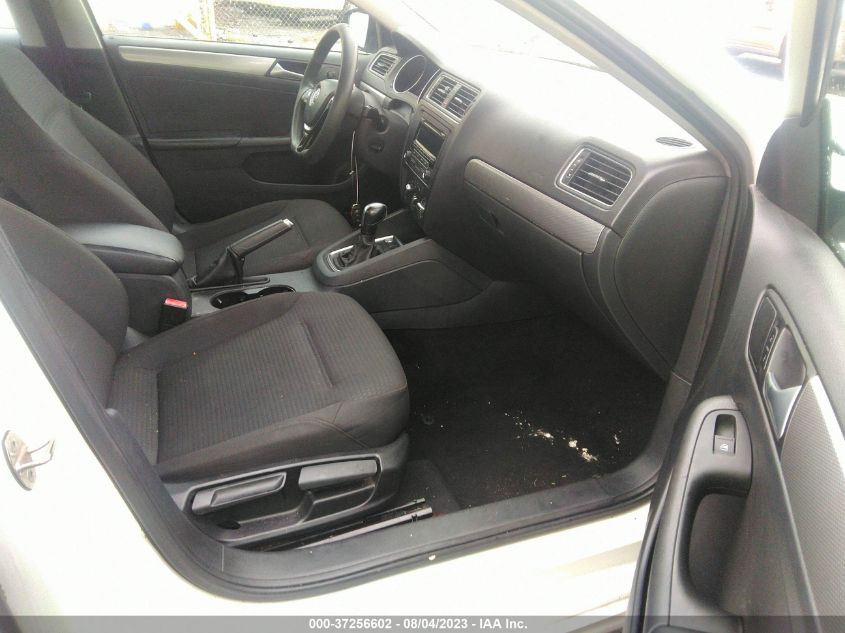 Photo 4 VIN: 3VWD17AJ0FM245530 - VOLKSWAGEN JETTA 