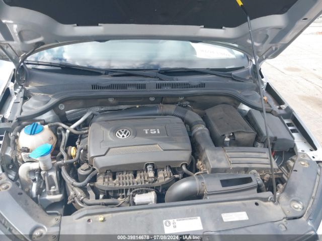 Photo 9 VIN: 3VWD17AJ0FM260769 - VOLKSWAGEN JETTA 