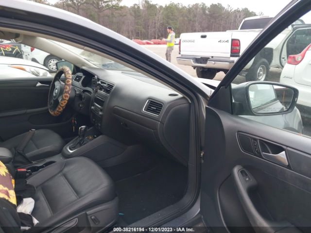 Photo 4 VIN: 3VWD17AJ1EM305586 - VOLKSWAGEN JETTA 