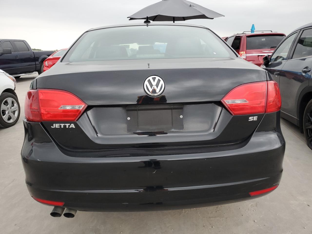 Photo 5 VIN: 3VWD17AJ1EM387335 - VOLKSWAGEN JETTA 