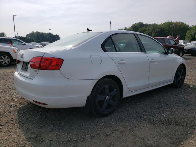 Photo 2 VIN: 3VWD17AJ1EM407888 - VOLKSWAGEN JETTA SE 